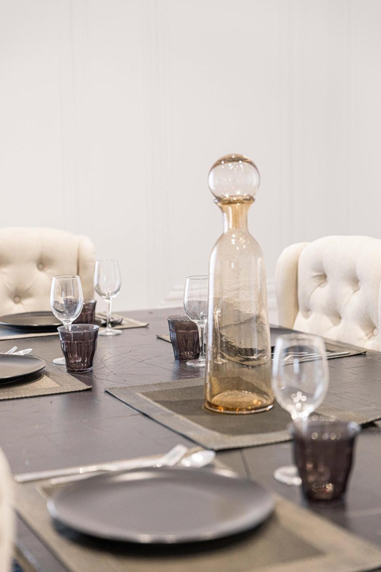 Gatsby Chic & Elegance & Billiards & Fitness & Luxury Apartment