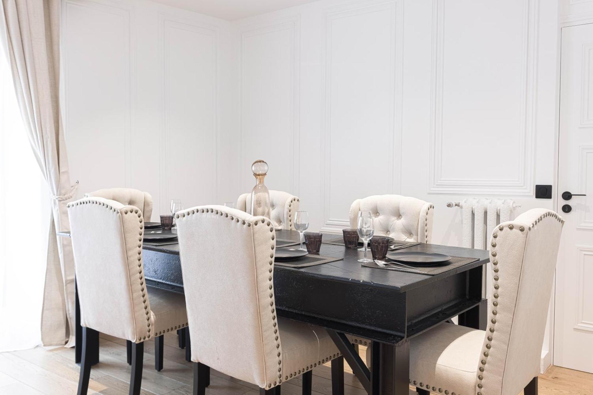 Appartement Gatsby Chic & Elegance & Billiards & Fitness & Luxury