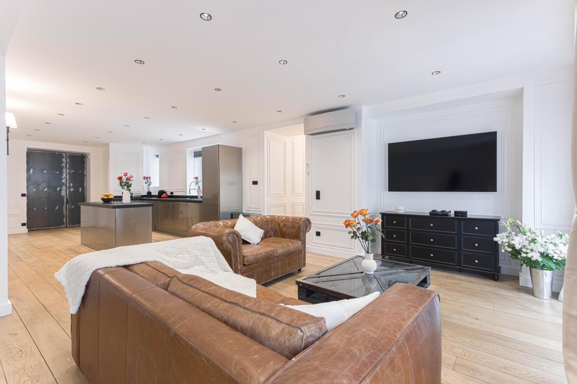 Gatsby Chic & Elegance & Billiards & Fitness & Luxury Appartement Cannes