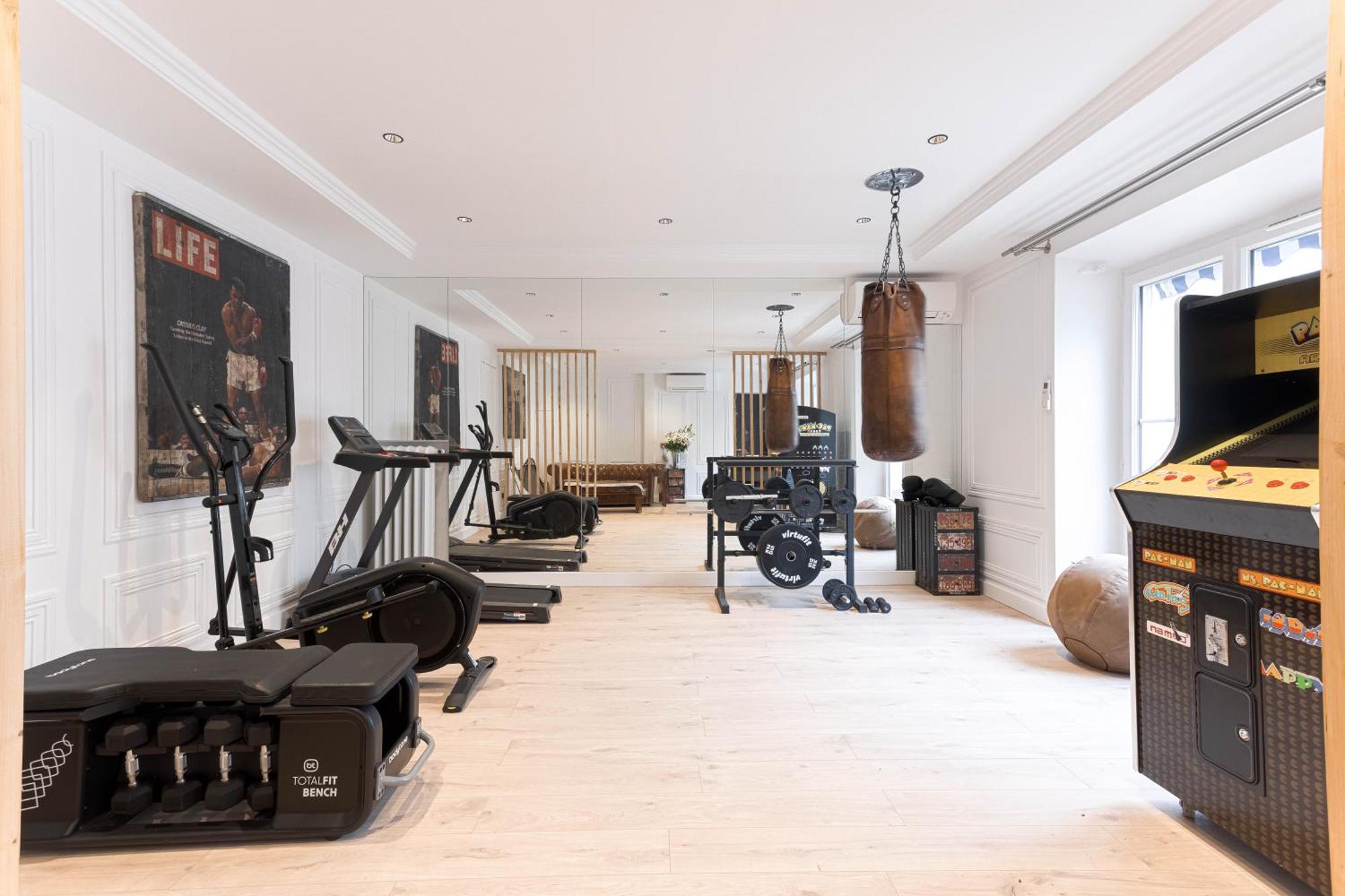 Gatsby Chic & Elegance & Billiards & Fitness & Luxury Appartement Cannes