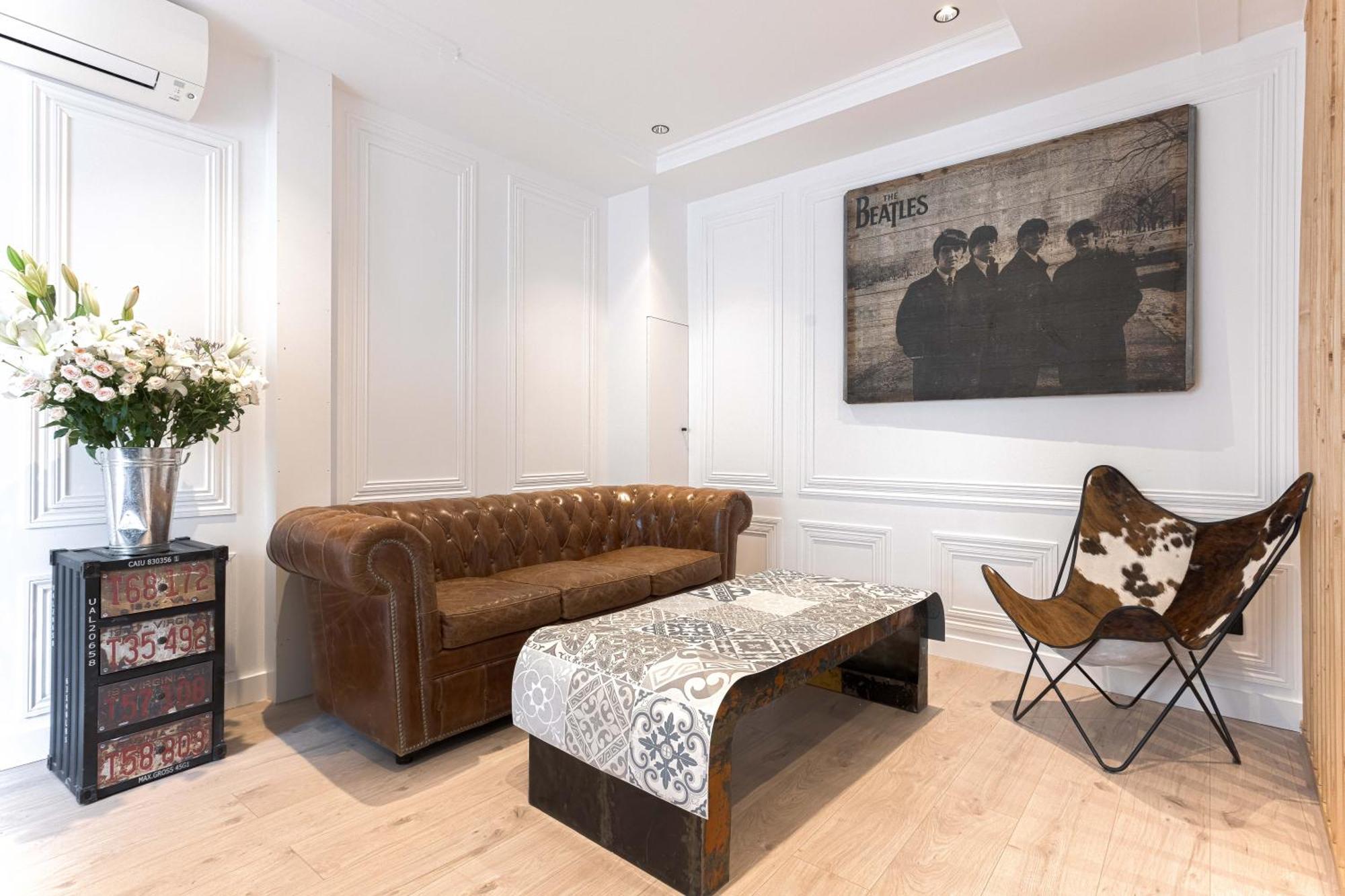 Gatsby Chic & Elegance & Billiards & Fitness & Luxury Appartement
